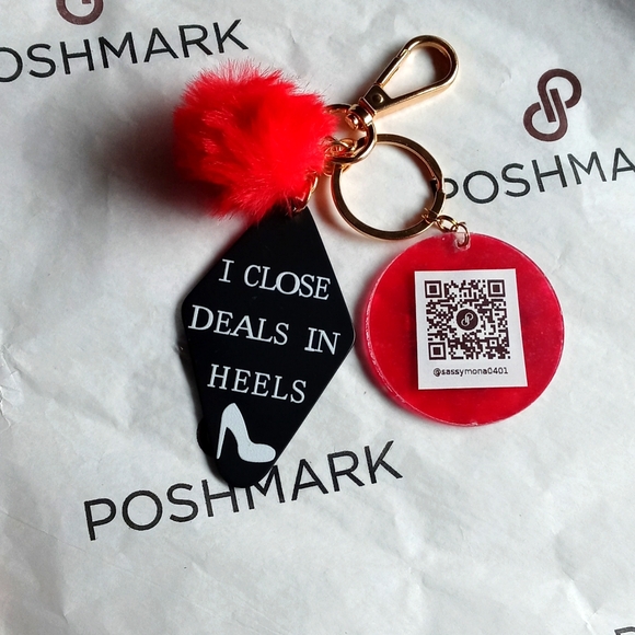 Custom QR Closet Code Keyring Poshmark Upcycled QR Code Bag Charm Keyring - Picture 3 of 3